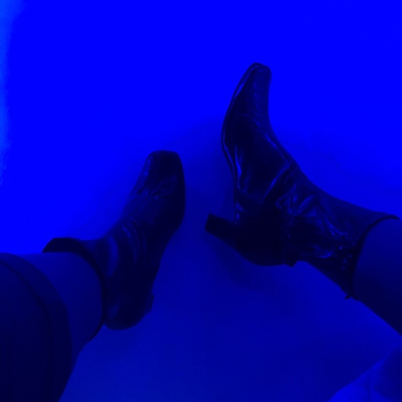 Leather Boots - Picture 2 of 6